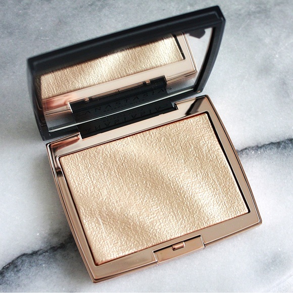 NEW ANASTASIA AMREZY HIGHLIGHTER - Picture 1 of 4